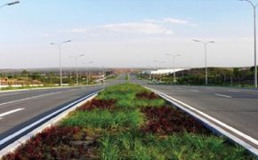 2011年承建的大陸新區(qū)市政東片區(qū)新村１、4路北段道路工程